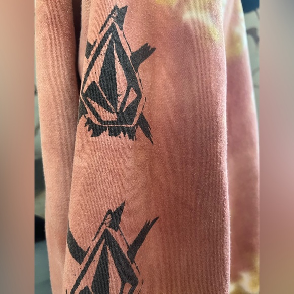 VOLCOM TIE DYE Hoodie - Picture 7 of 16